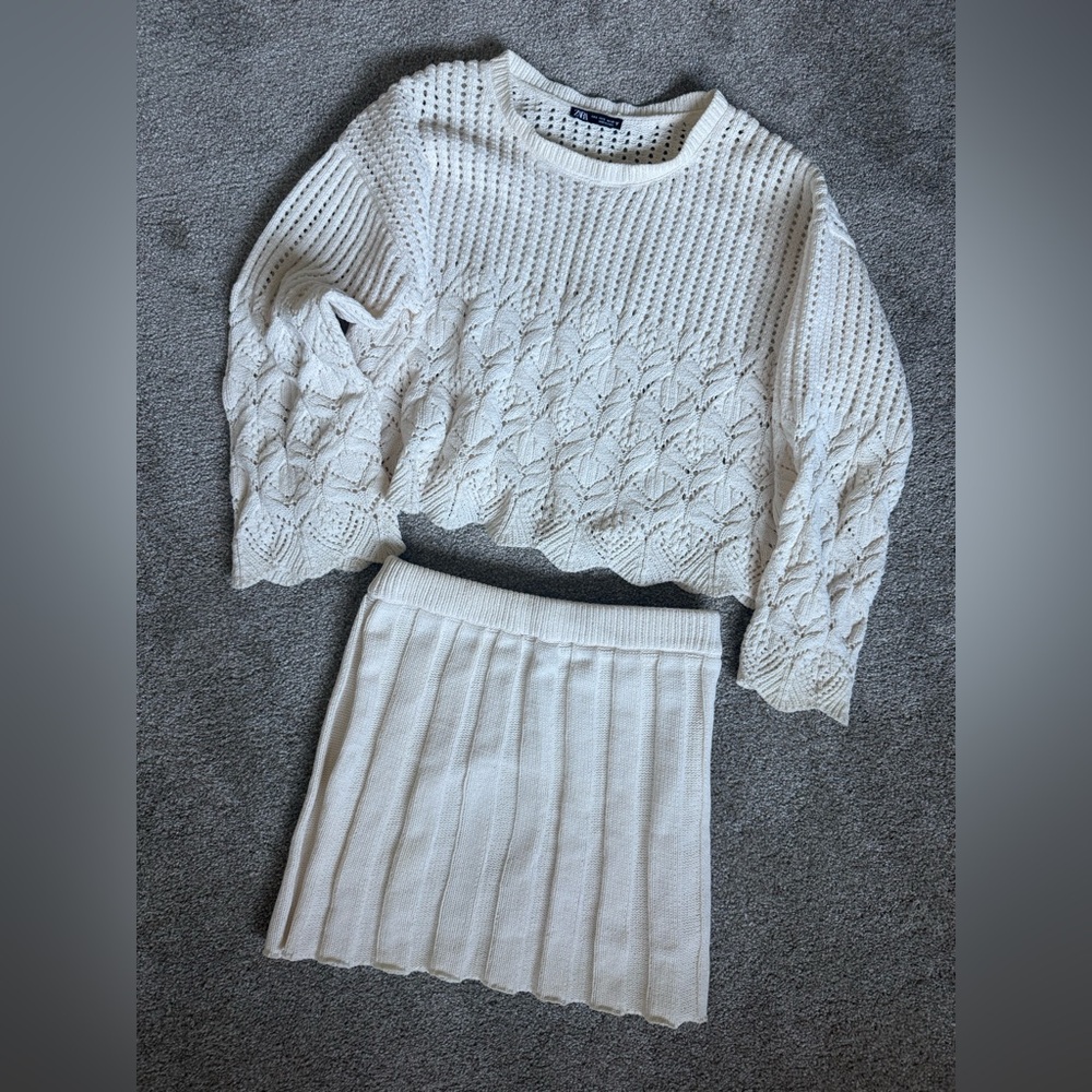 ZARA Ivory Set -  crochet set top and mini skirt, Small